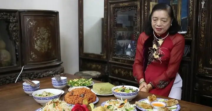 Cách Chuẩn Bị Mâm Cúng Rằm Theo Đúng Truyền Thống Tập Tục Của Người Việt