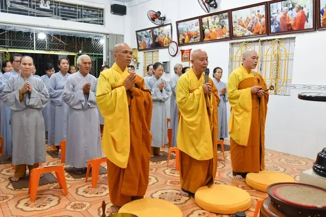 Thiền Sư Trẻ Và Dòng Thơ Phật Giáo Đương Đại: Khi Đạo Pháp Hòa Quyện Cùng Cuộc Sống