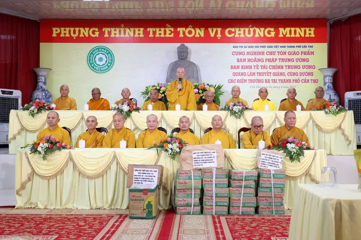 Cẩm Nang Thơ Tác Bạch Cúng Dường Trường Hạ Ý Nghĩa Và Chuẩn Ngôn Ngữ