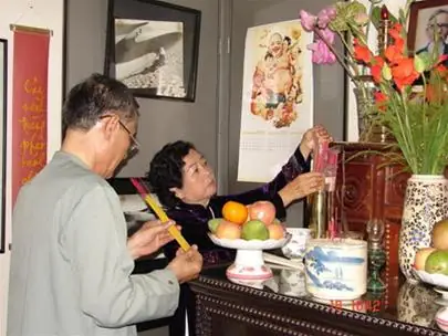 Thờ Cúng Khi Nhà Toàn Con Gái: Quan Niệm, Phong Tục Và Những Điều Cần Biết