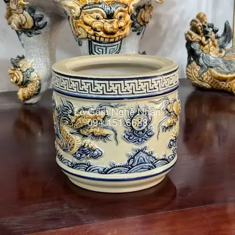 Nghi Thức Thờ Cúng Lư Hương: Cẩm Nang Chi Tiết Từ A Đến Z Cho Người Mới Bắt Đầu