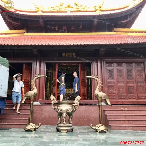 Thờ Cúng Lư Hương Kinh Động: Nguyên Nhân, Dấu Hiệu Và Cách Khắc Phục