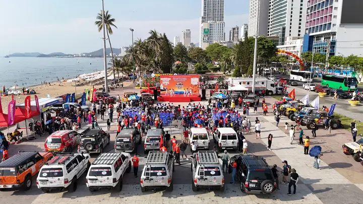 Cẩm Nang Thờ Cúng Tổ Tiên Ngày Tết: Nghi Lễ, Ý Nghĩa Và Những Gia Tộc Cần Nhớ