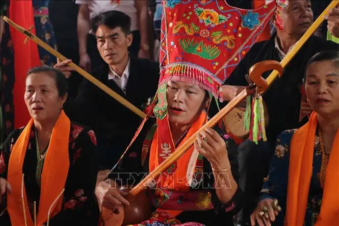 Nét Văn Hóa Tâm Linh Độc Đáo Trong Phong Tục Thờ Cúng Tổ Tiên Của Người Thái Ở Lai Châu