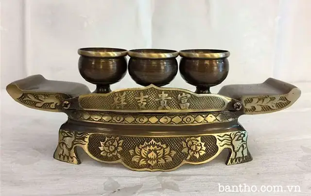 Cẩm Nang Trang Trí Bàn Thờ Gia Tiên Đầy Đủ Và Ý Nghĩa