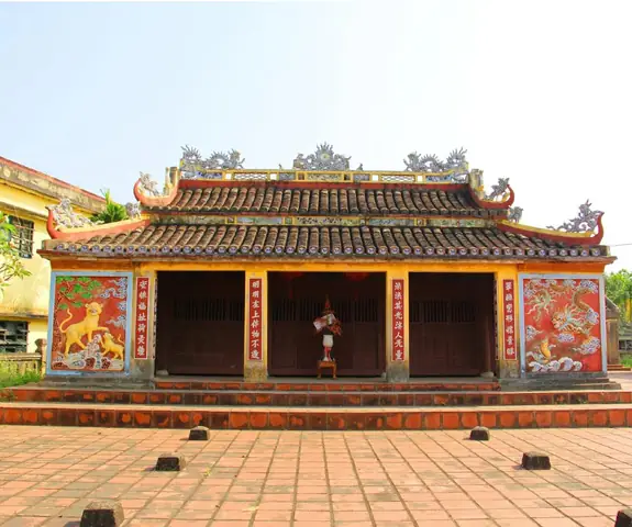 Thờ Cúng Trong Đình Làng: Nét Văn Hóa Tâm Linh Đặc Sắc Của Người Việt