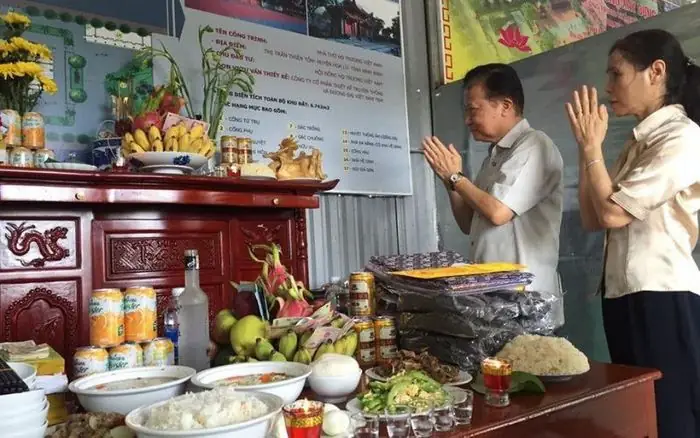 Thời Gian Cúng Rằm Tháng 7: Những Khung Giờ Hoàng Đạo Giúp Gia Đạo Bình An, Tài Lộc Tấn Tới