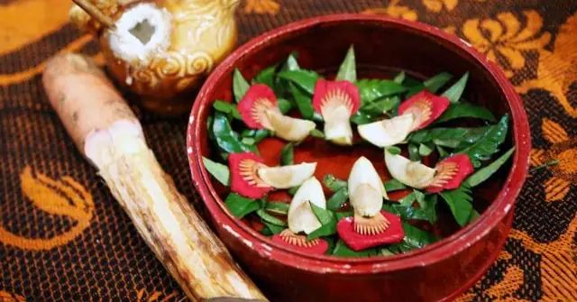 Thuyết Minh Về Phong Tục Thờ Cúng Tổ Tiên: Nguồn Cội Và Giá Trị Văn Hóa