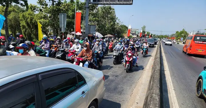 Tiền Cúng Tết Miền Tây: Các Mâm Lễ Vật Truyền Thống Và Ý Nghĩa Tâm Linh