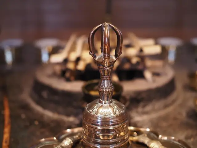 Ý Nghĩa Và Cách Thức Cúng Dường Tiên Giới Trong Nền Văn Hóa Phương Đông