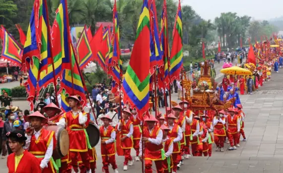 Tín Ngưỡng Thờ Cúng Hùng Vương Trong Tiếng Anh: Giải Đáp Chi Tiết