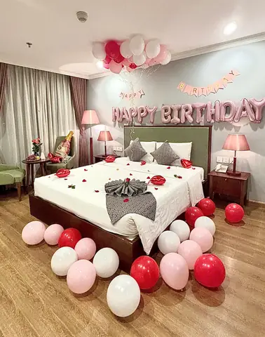 15+ Ý Tưởng Tổ Chức Sinh Nhật Vui Và Ấm Cưng Cho Người Thân