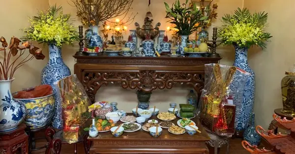 Trái Thị Cúng Bàn Thờ: Nguồn Góc, Ý Nghĩa Và Những Điều Cần Biết