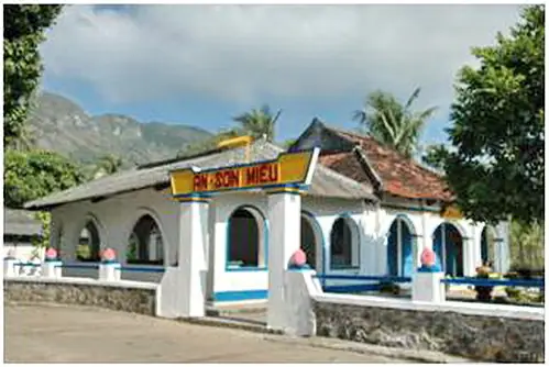 Trạng Cúng An Vị Am Miếu: Các Bước Chuẩn Bị Và Nghi Thức Chi Tiết