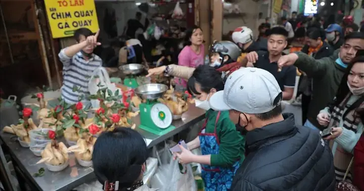 Bảng So Sánh Các Loại Trang Tríd Gà Luộc Cúng 30 Tết Thịnh Hành Nhất Hiện Nay