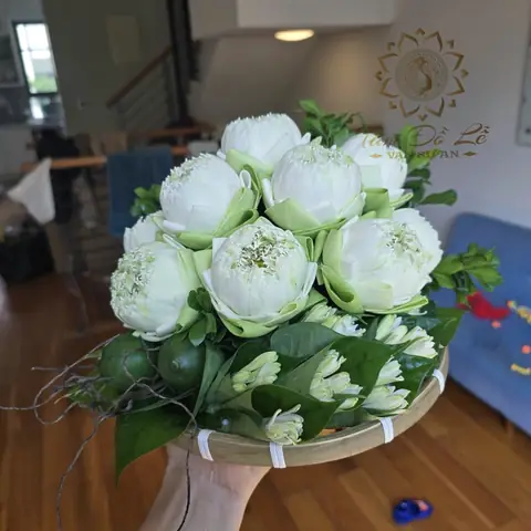 Hướng Dẫn Chi Tiết Cách Tự Trang Trí Tam Cấp Cúng 49 Ngày