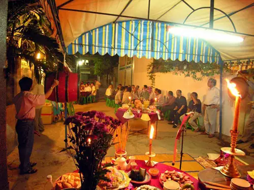 Tục Cúng Xóm Đầu Năm: Nguồn Gốc, Ý Nghĩa Và Các Bước Chuẩn Bị