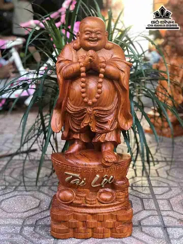 Dưới Đây Là Một Số Mẫu Tượng Phật Di Lặc Bằng Gỗ Giá Rẻ Cực Đẹp, Cực Chất Lượng Bạn Có Thể Tham Khảo: