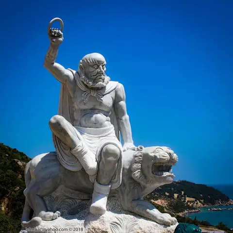 Tượng Phật Ngồi Lớn Nhất Đông Nam Á