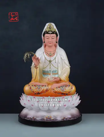 88. Tượng Quan Âm Bồ Tát Composite Áo Vàng Đế Sen Hồng Qabt-155