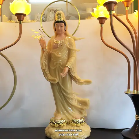 53. Tượng Phật Quan Âm Đứng Thạch Anh Đế Mây Qabt-069