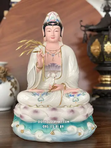 57. Tượng Quan Âm Bồ Tát Trắng Đế Non Nước Poly Qabt-100