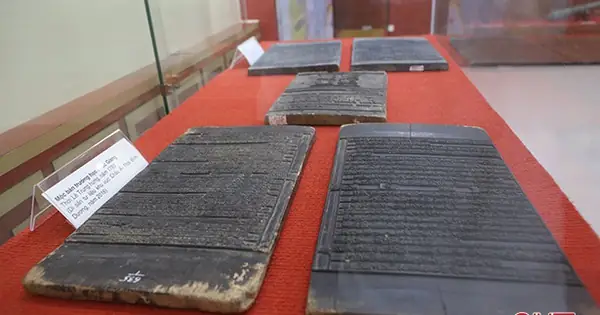 Tuyển Tập Văn Cúng Hán Nôm: Các Bài Khấn Chuẩn Và Ý Nghĩa