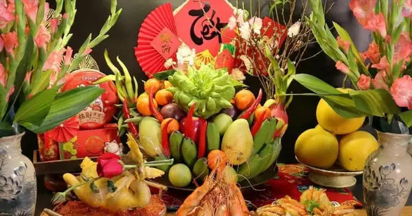 Ý Nghĩa Của Lễ Vật Cúng Giao Thừa: Nguồn Gốc, Cách Sắp Sửa Và Những Kiêng Kỵ Cần Biết