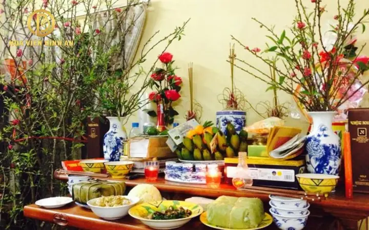 Cẩm Nang Văn Khấn Cúng Cơm 3 Ngày Tết: Phong Tục Bắc, Trung, Nam Và Những Điều Cần Biết