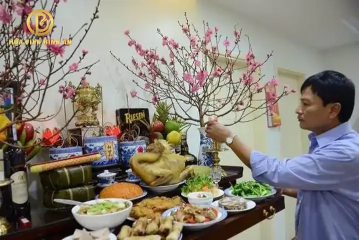 Cẩm Nang Văn Khấn Cúng Cơm 3 Ngày Tết: Phong Tục Bắc, Trung, Nam Và Những Điều Cần Biết