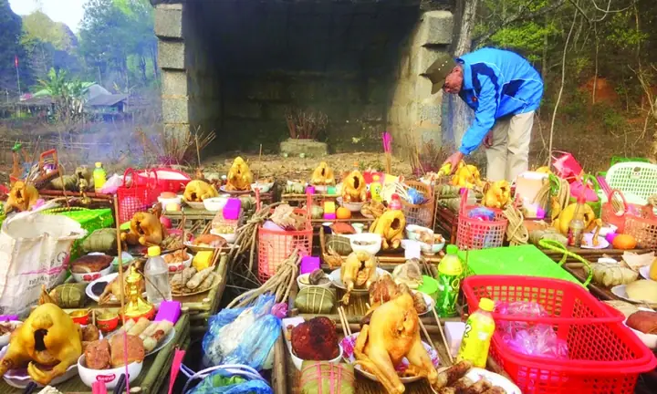 Văn Khấn Cúng 30 Tết Thổ Công: Bài Cúng Chuẩn Và Những Điều Cần Biết