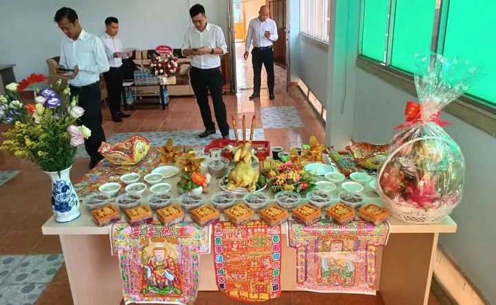 Văn Cúng Chuyển Nhà Cũ: Hướng Dẫn Chi Tiết Và Trọn Vẹn Ý Nghĩa