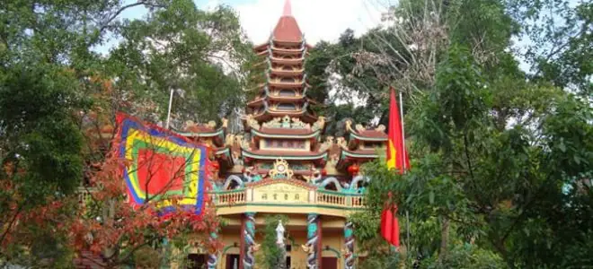 Văn Khấn Đền Mẫu Đồng Đăng: Ý Nghĩa Và Nghi Thức Chuẩn Nhất