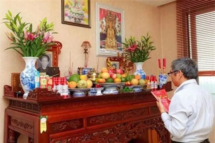 Văn Cúng Mùng 1 Và Rằng Hàng Tháng: Ý Nghĩa, Bài Văn Và Cách Thức Thỉnh Cúng Đúng