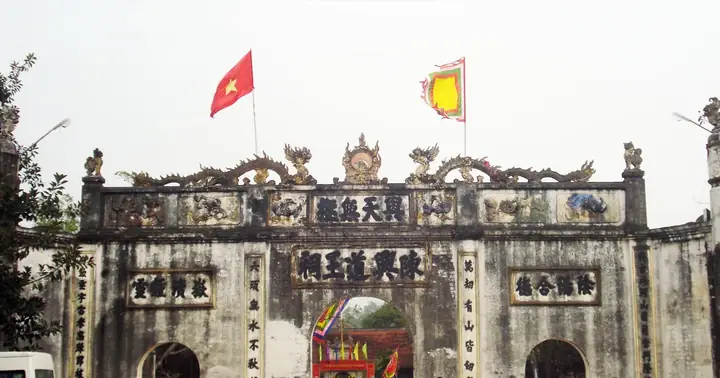 Cẩm Nang Tìm Hiểu Về Văn Cúng Và Giá Trị Độc Đáo Trong Tác Phẩm Của Phạm Phú Thứ