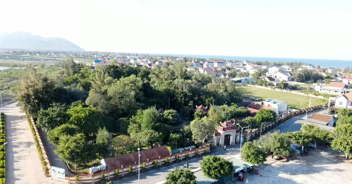 Văn Cúng Tại Đền Thờ Nguyễn Thị Bích Châu: Hướng Dẫn Chi Tiết Và Ý Nghĩa Tâm Linh