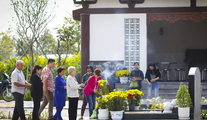 Văn Cúng Thanh Minh 2026: Văn Khấn Gia Tiên, Nội Dung & Những Điều Cần Biết