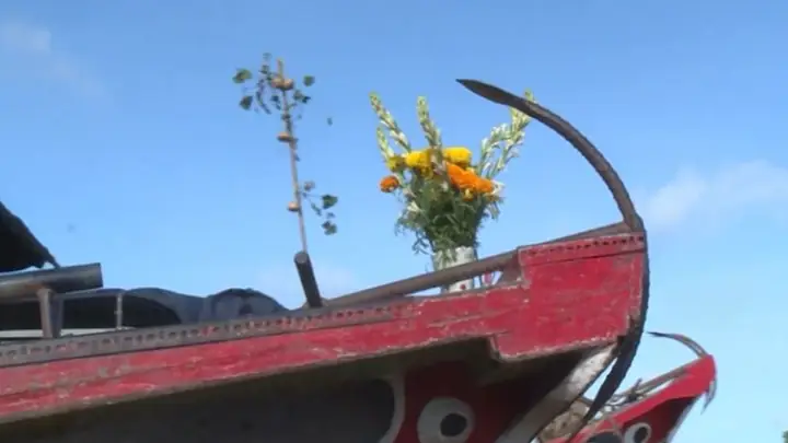 Văn Khấn Cúng Bà Cậu: Nguồn Gốc, Ý Nghĩa Và Cẩm Nang Chi Dẫn Từng Bước