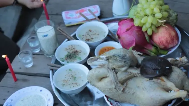 Văn Khấn Cúng Bà Cậu: Nguồn Gốc, Ý Nghĩa Và Cẩm Nang Chi Dẫn Từng Bước