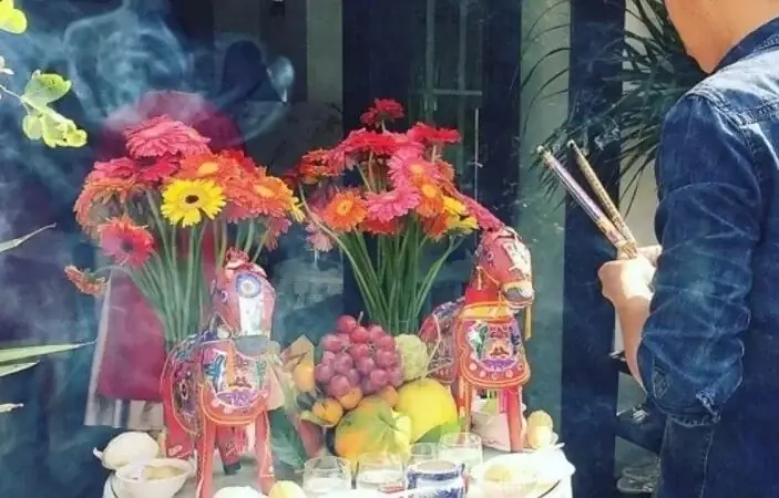 Văn Khấn Cúng Lễ Khai Trương Nam 2026: Chuẩn Xác, Tâm Linh Và May Mắn