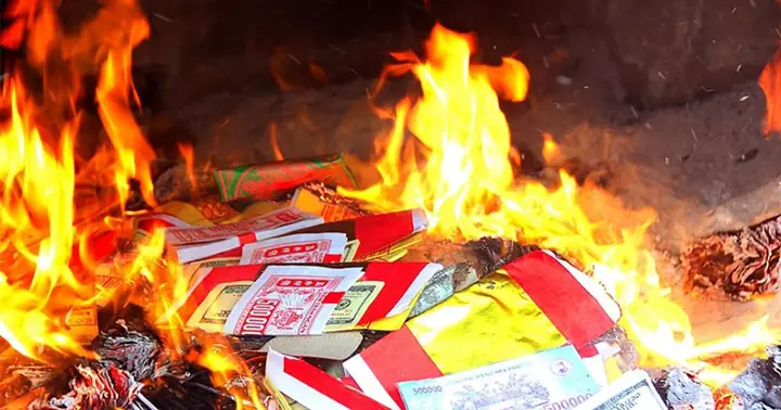 Văn Khấn Cúng Người Thân: Nguồn Gốc, Ý Nghĩa Và Văn Khấn Chi Tiết Từng Dịp