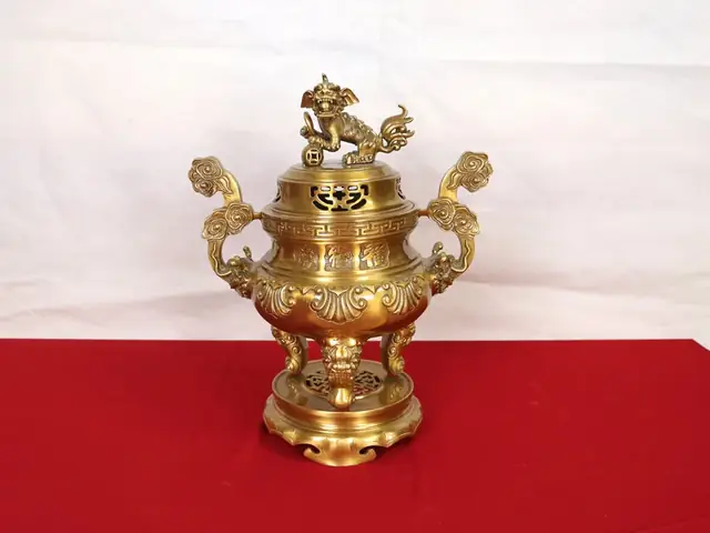 Đánh Giá Chi Tiết Vàng Khối Thờ Cúng: Top 5 Tiêu Chuẩn Vàng Cho Việc Thờ Cúng