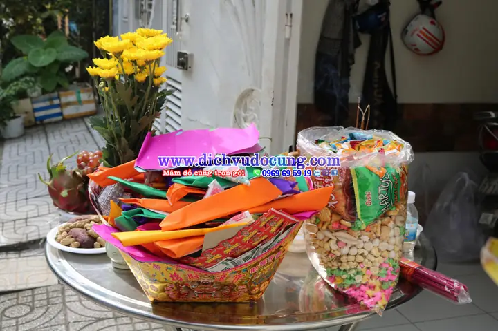 Vì Sao Kinh Doanh Phải Cúng Đầu Tháng?