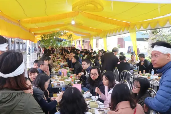 Vì Sao Phải Cúng Chay: Giải Mã Ý Nghĩa Tâm Linh Và Văn Hóa Trong Đời Sống Người Việt