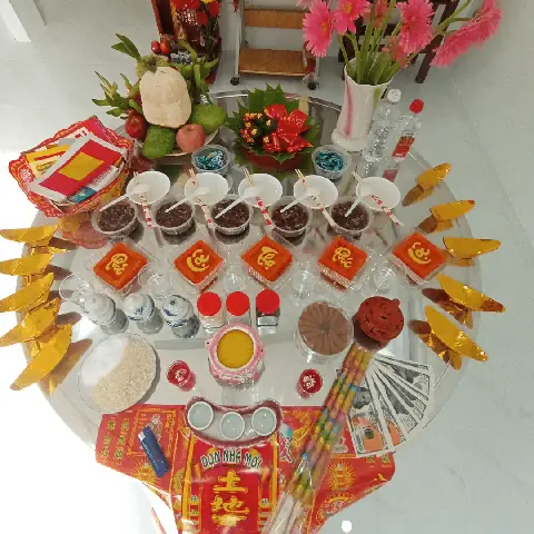 Xôi Chè Cúng Nhập Trạch: Cẩm Nang Chuẩn Bị Lễ Vật Tân Gia Trọn Vẹn