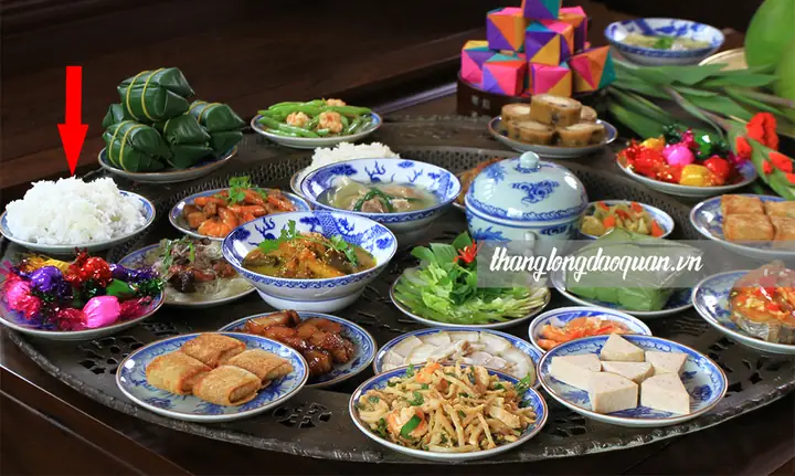 Cúng Tất Niên Mấy Chén Cơm? Ý Nghĩa Và Cách Chuẩn Bị Mâm Cơm Cúng Chuẩn Nhất