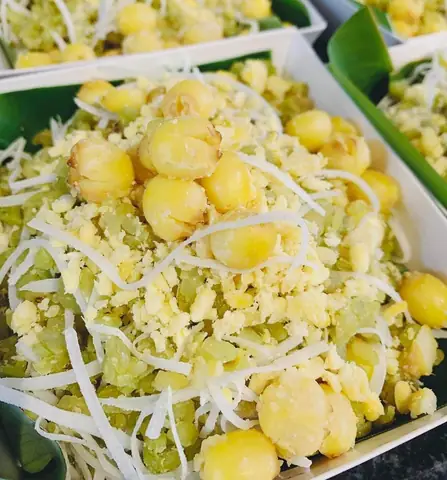 Review Chi Tiết Dịch Vụ Xôi Cúng Hà Nội: Lựa Chọn Nào Đáng Tin Cậy?