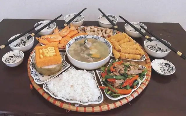 Cẩm Nang Chuẩn Bị Mâm Cỗ Cúng Rằm Tháng Giêng: Từ A-z Các Món Truyền Thống Và Giá Cả Tham Khảo