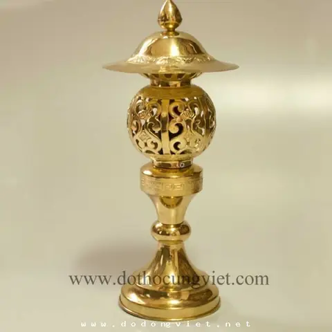 Ý Nghĩa Ngọn Đèn Cúng Linh Vị: Giải Mã Giá Trị Tâm Linh Và Phong Tục Tập Quán