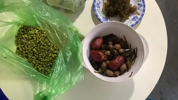 Mơ Ăn Chè Đậu Đỏ: Giải Mã Ý Nghĩa Từ Tâm Lý Đến Văn Hóa